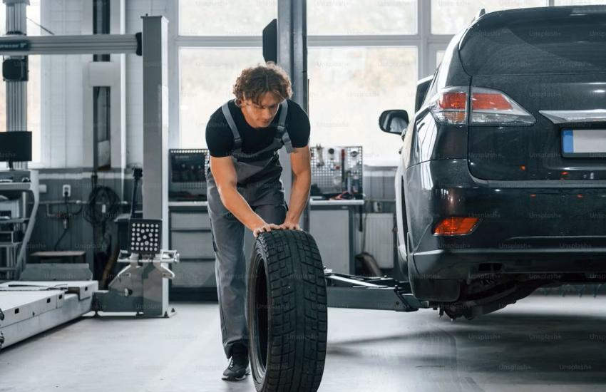 Tire Mounting and Balancing in Alicante — Autograph BVS